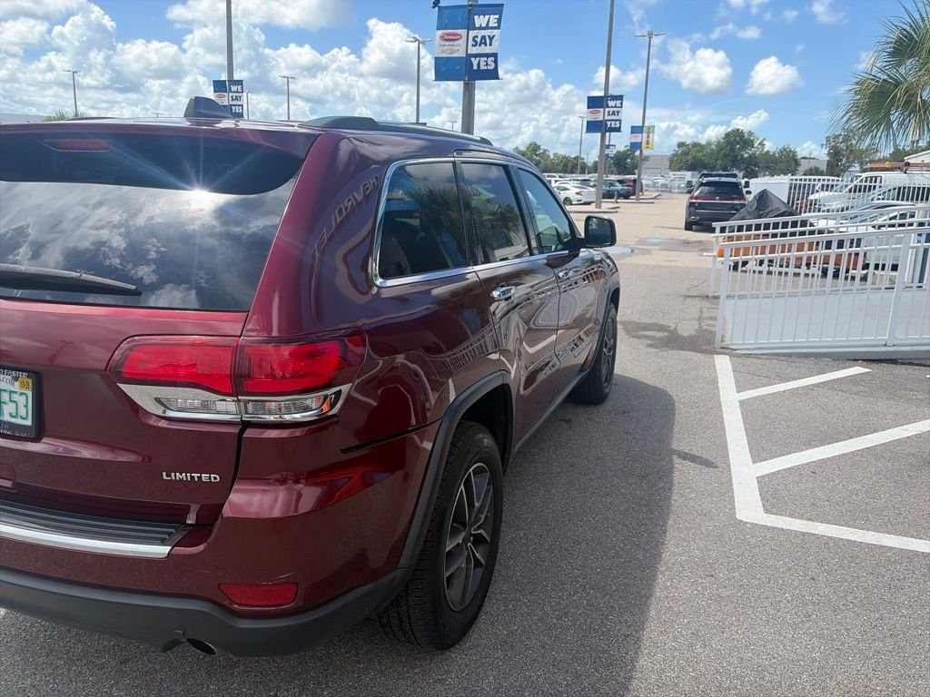 Used 2020 Red Jeep Limited image 5