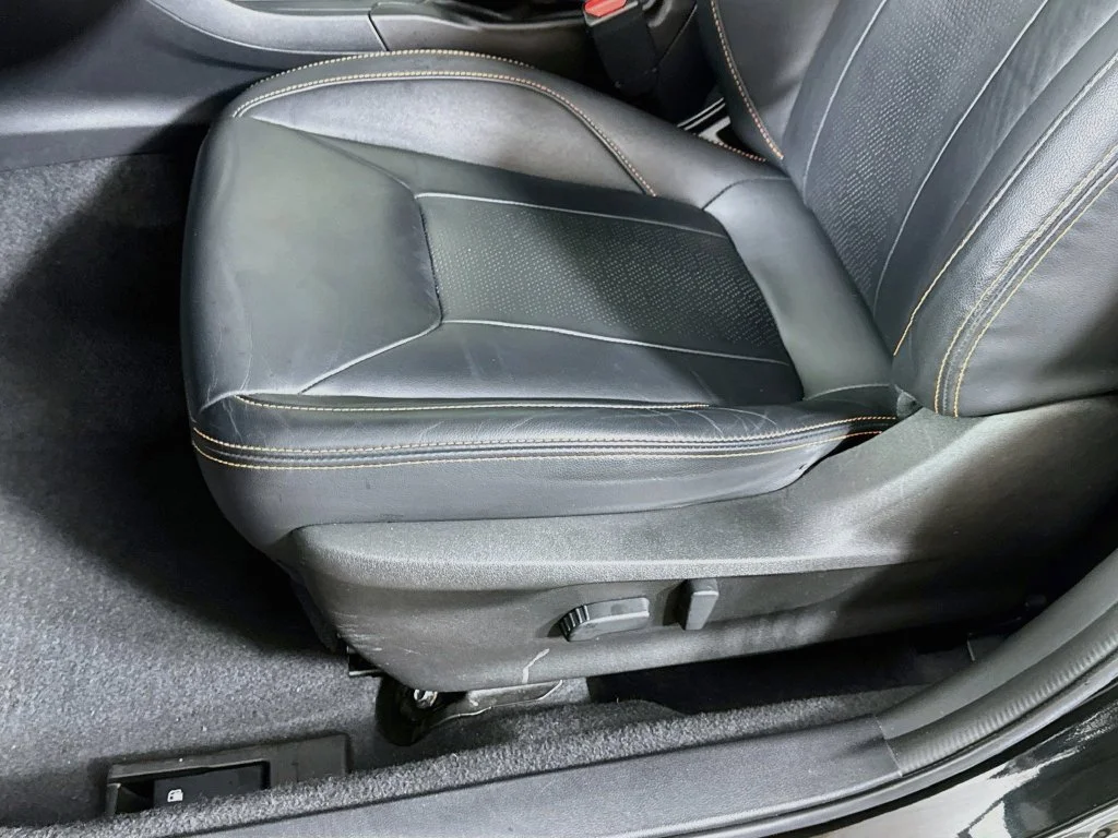Used 2019 Black Subaru 2.0i Limited image 24