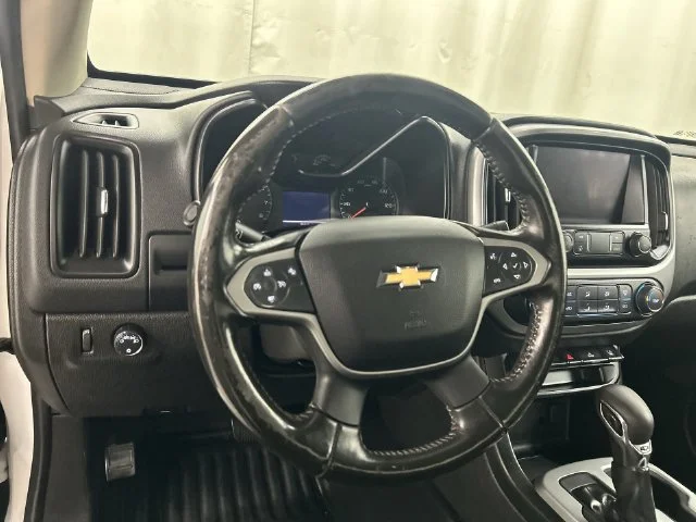 2022 Chevrolet Colorado LT - Photo 8