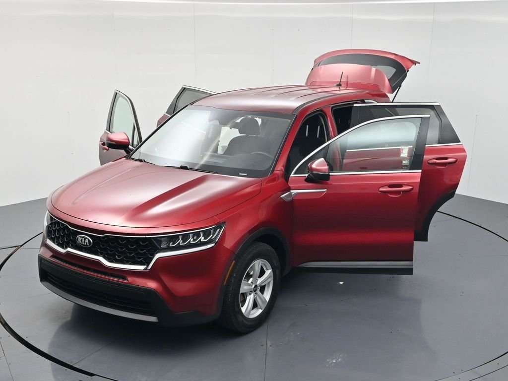 Used 2021 Passion Red Tintcoat Kia LX image 52