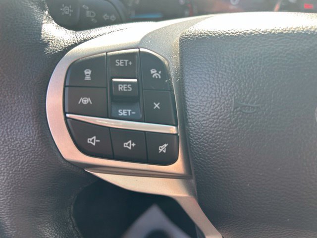 Used 2023 Silver Ford XLT image 29