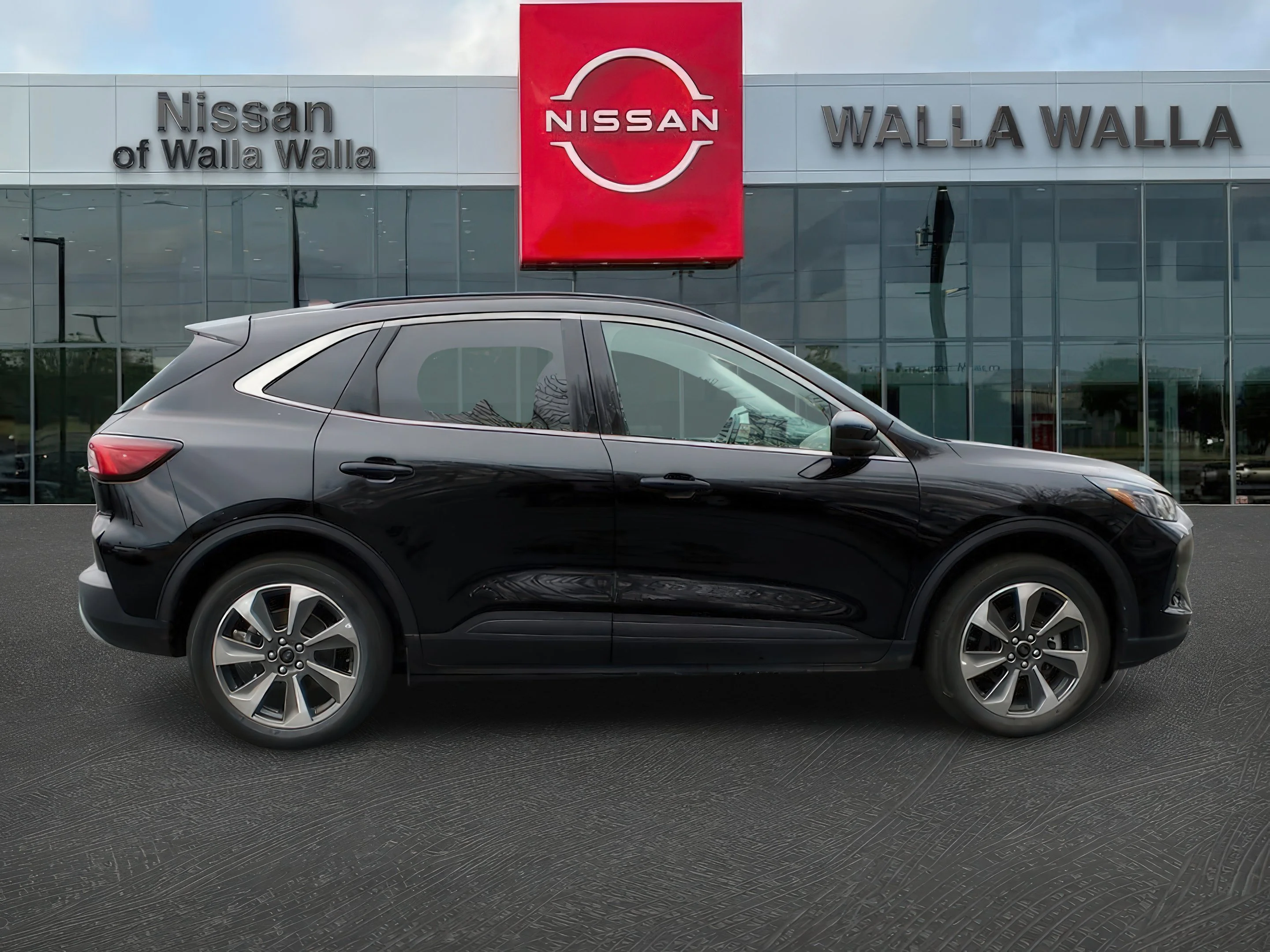 2024 Ford Escape Platinum - Photo 8