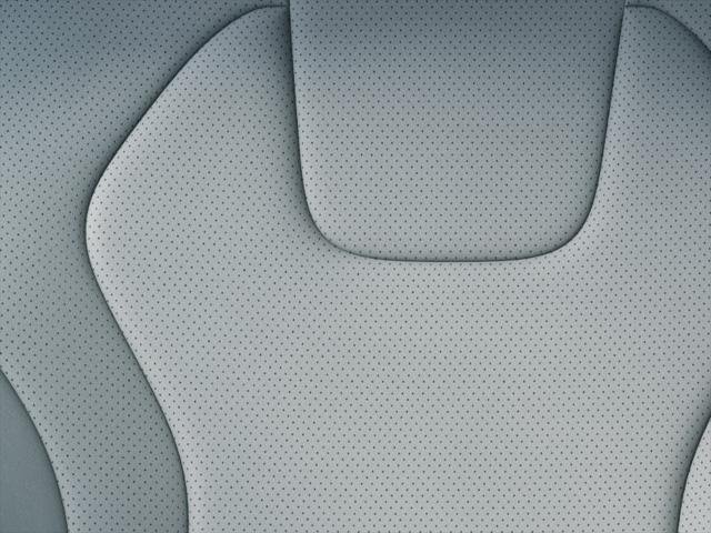 2025 Hyundai Elantra Limited - Photo 17