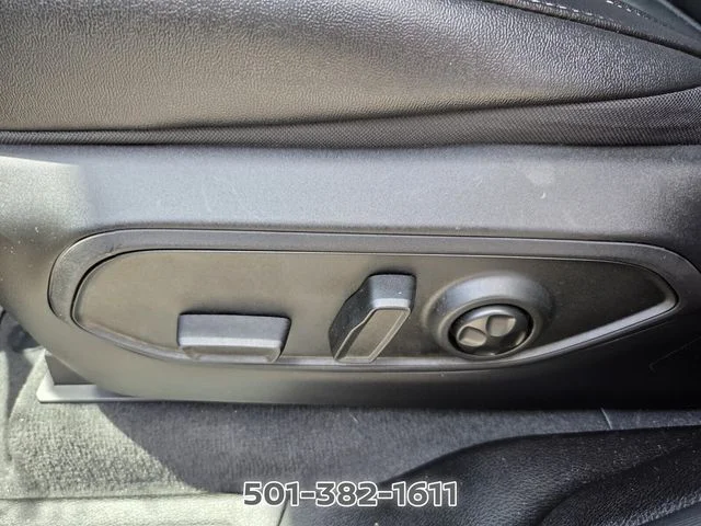 Used 2024 Black Jeep Altitude image 18