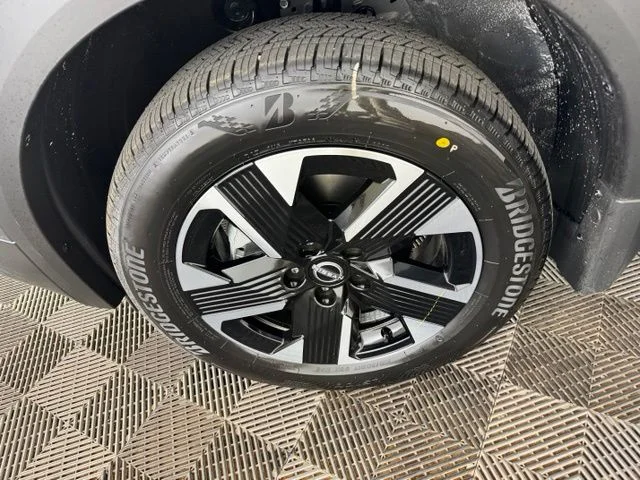 New 2027 Gray Nissan SV image 26