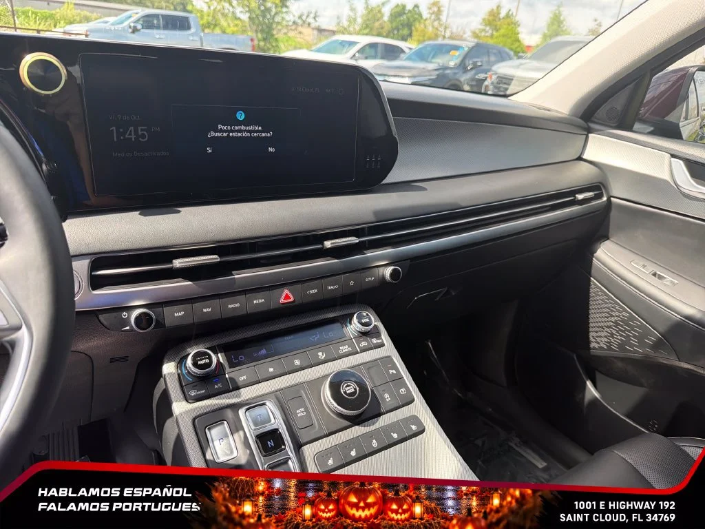 Used 2024  Hyundai SEL 8P image 18