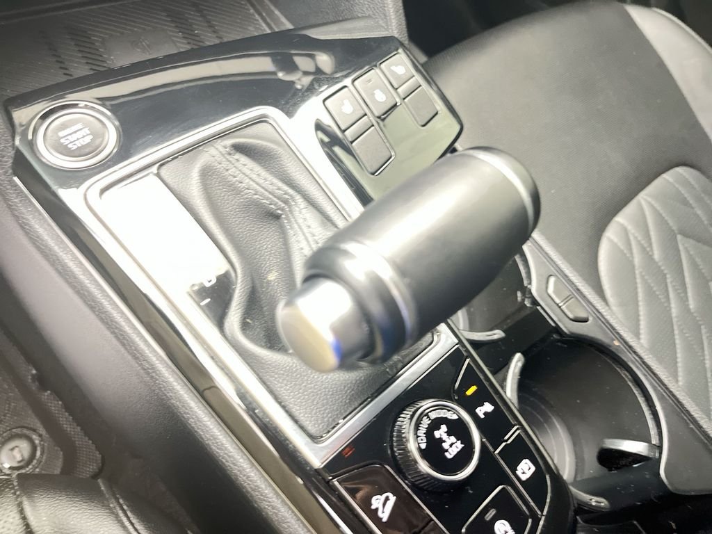 Used 2023 Blue Kia X-Pro image 20