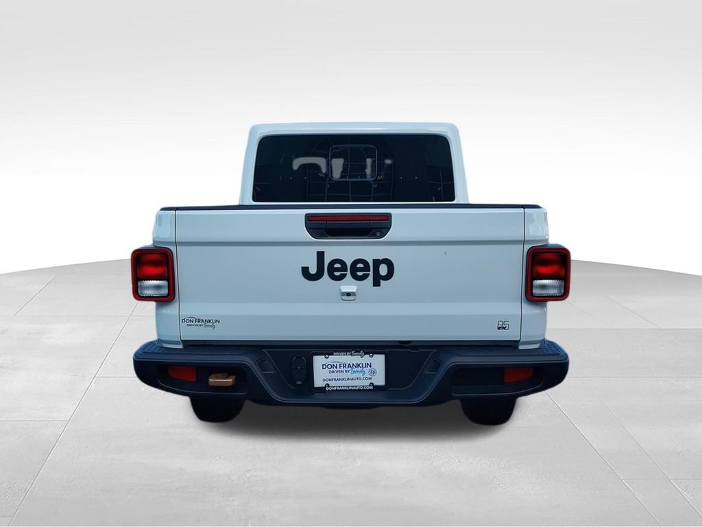New 2026 White Jeep 85th Anniversary Edition image 7