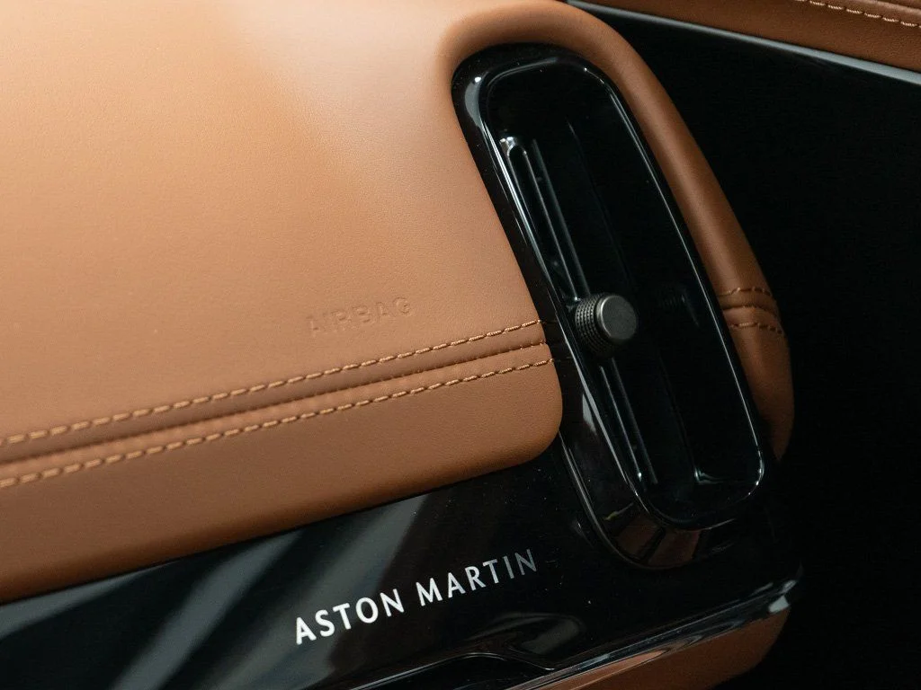 New 2026 Lightning Silver Aston Martin 707 image 40