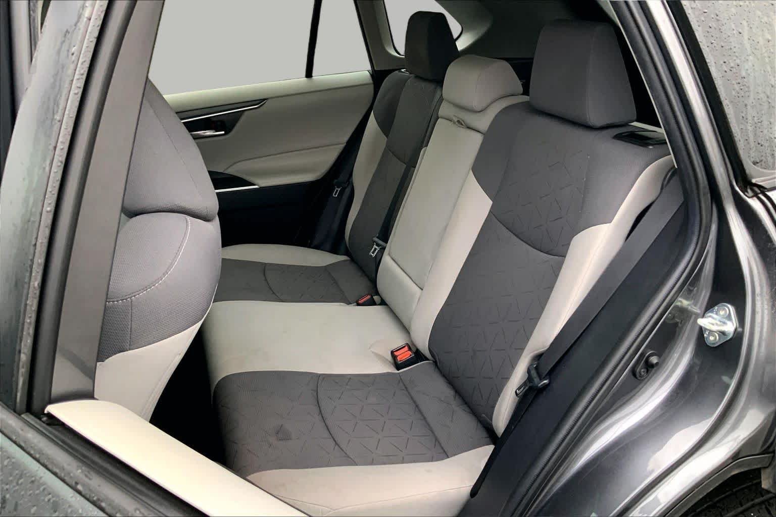 Used 2021 Magnetic Gray Metallic Toyota XLE image 19