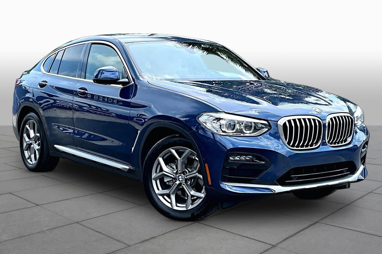 Used 2021 Phytonic Blue Metallic BMW xDrive30i image 3