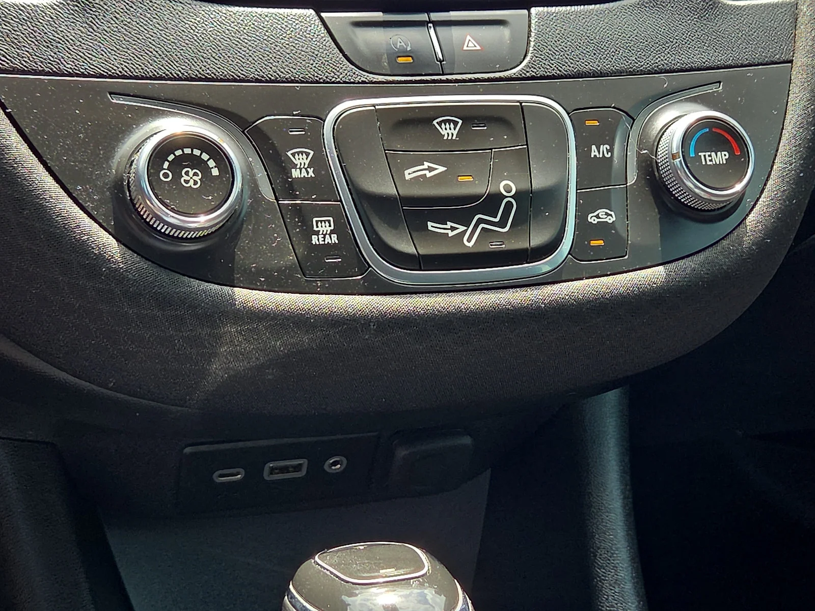 Used 2020 Cajun Red Tintcoat Chevrolet RS image 19