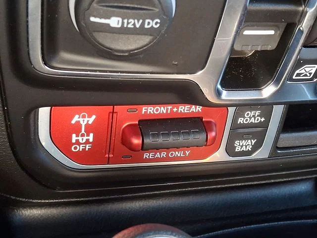 Used 2022 Red Jeep Unlimited Rubicon image 23