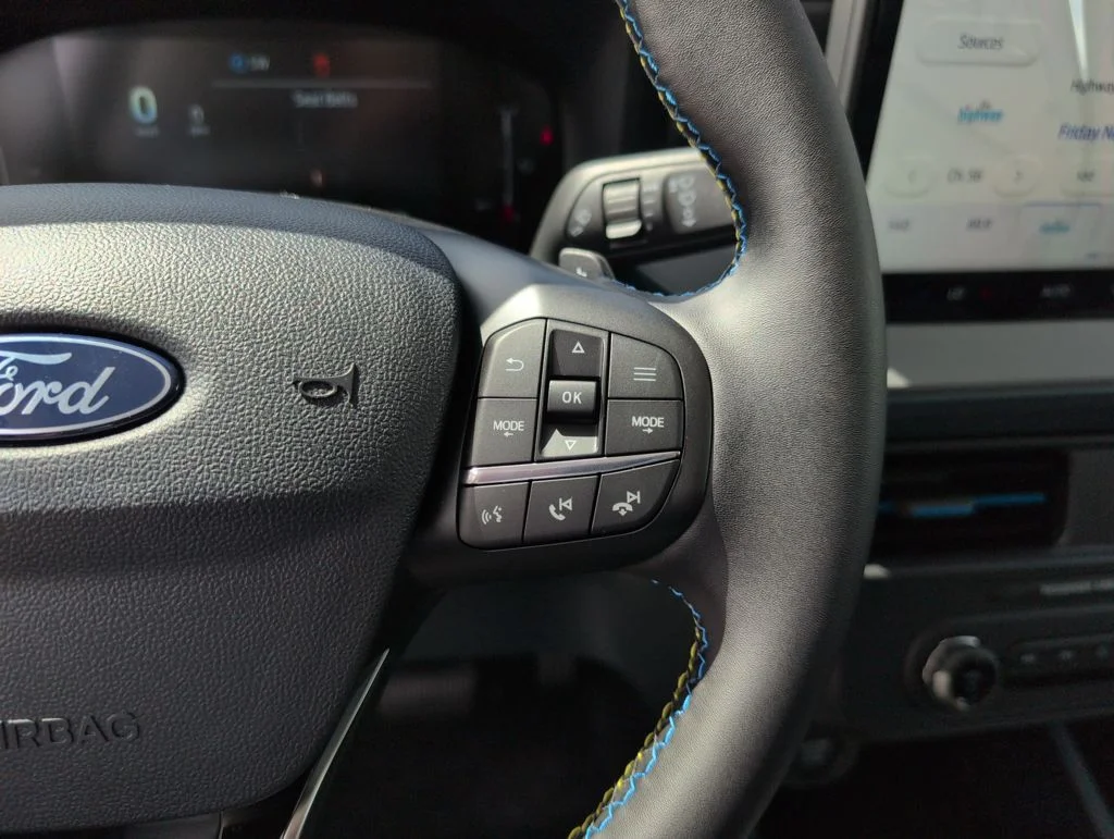 New 2026 Black Ford Lobo Standard image 35