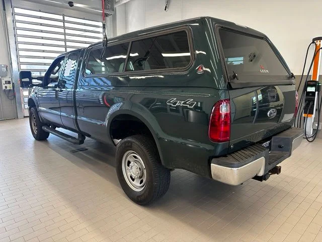Used 2010 Green Ford XL image 7