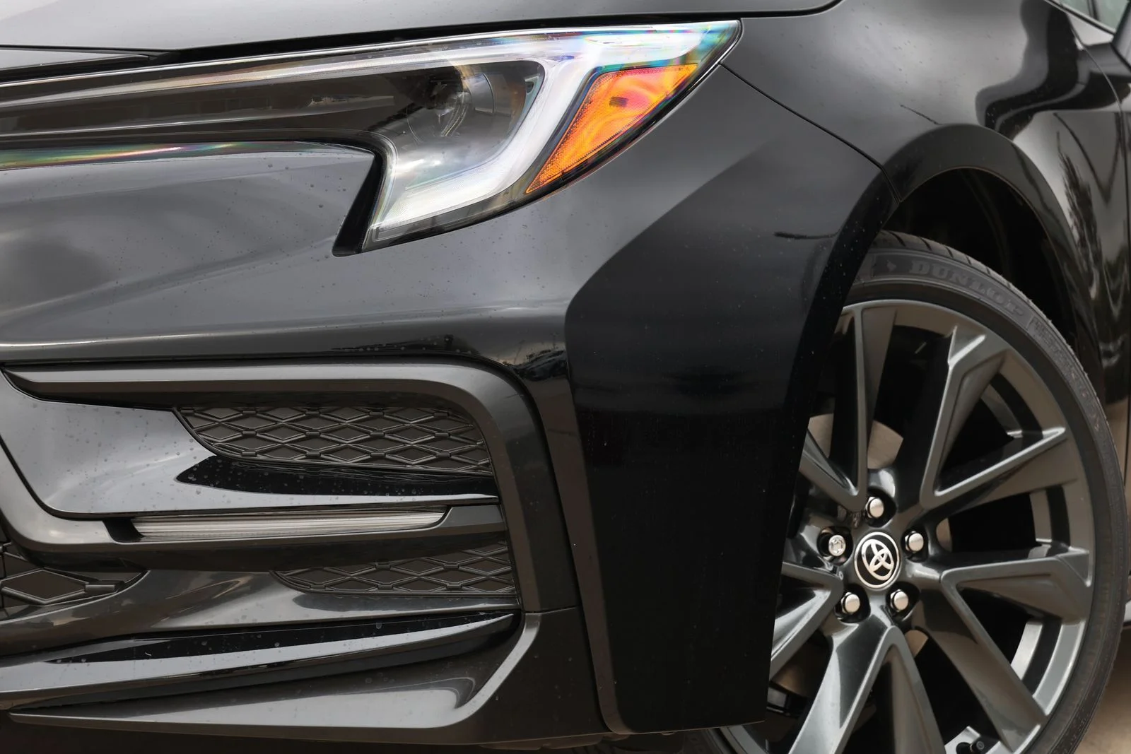 New 2026 Midnight Black Metallic Toyota SE image 9