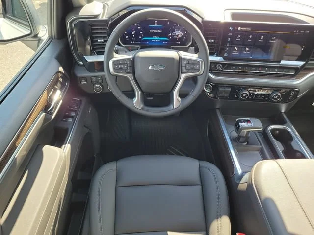 New 2026 Summit White Chevrolet LT Trail Boss image 18