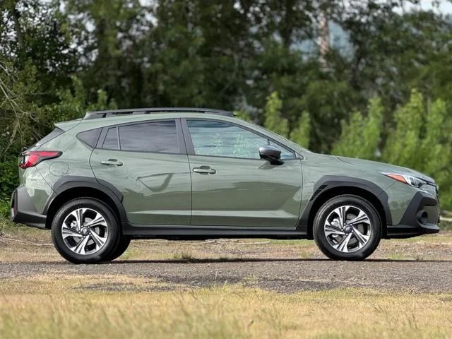 New 2026 ALPINE GREEN Subaru Premium image 8