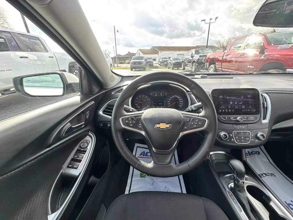Used 2024 White Chevrolet LT image 14