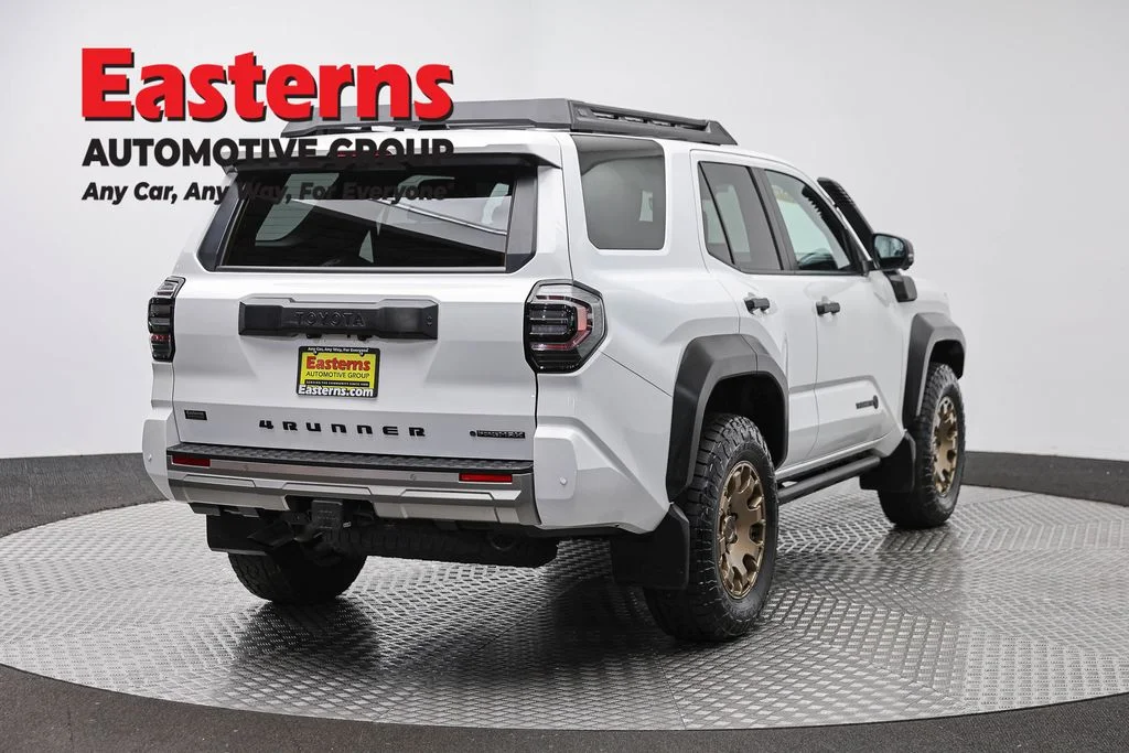 Used 2025 White Toyota Trailhunter image 5