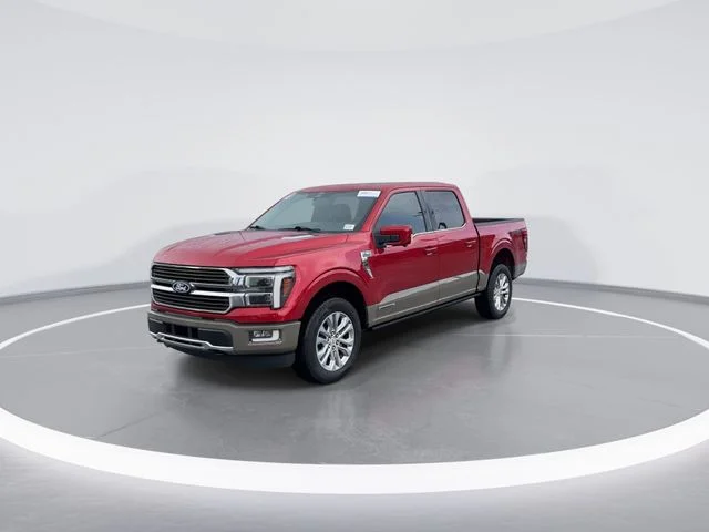 Used 2025  Ford King Ranch image 3