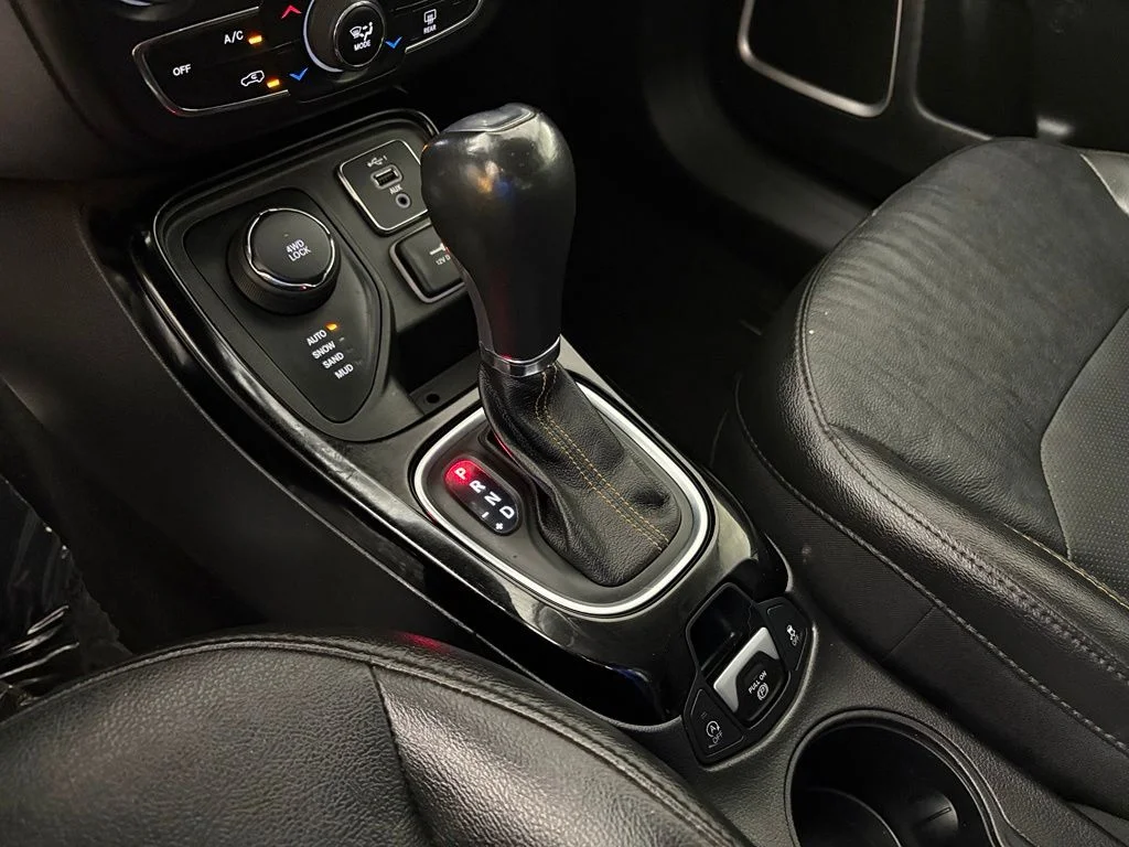 Used 2021 Red Jeep Limited image 30