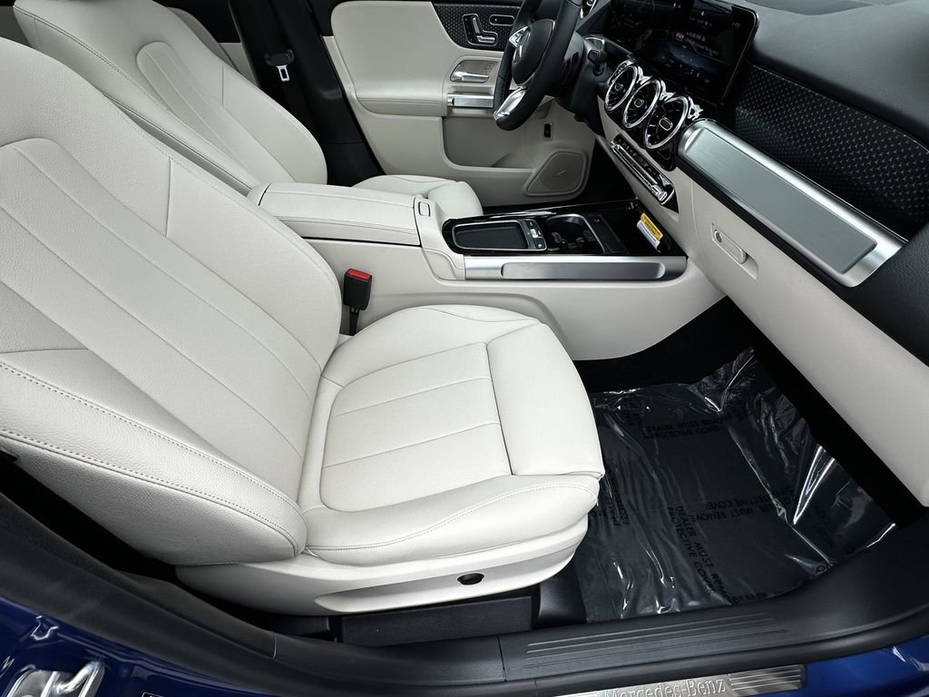 New 2026 Starling Blue Metallic Mercedes-Benz GLB 250 image 15