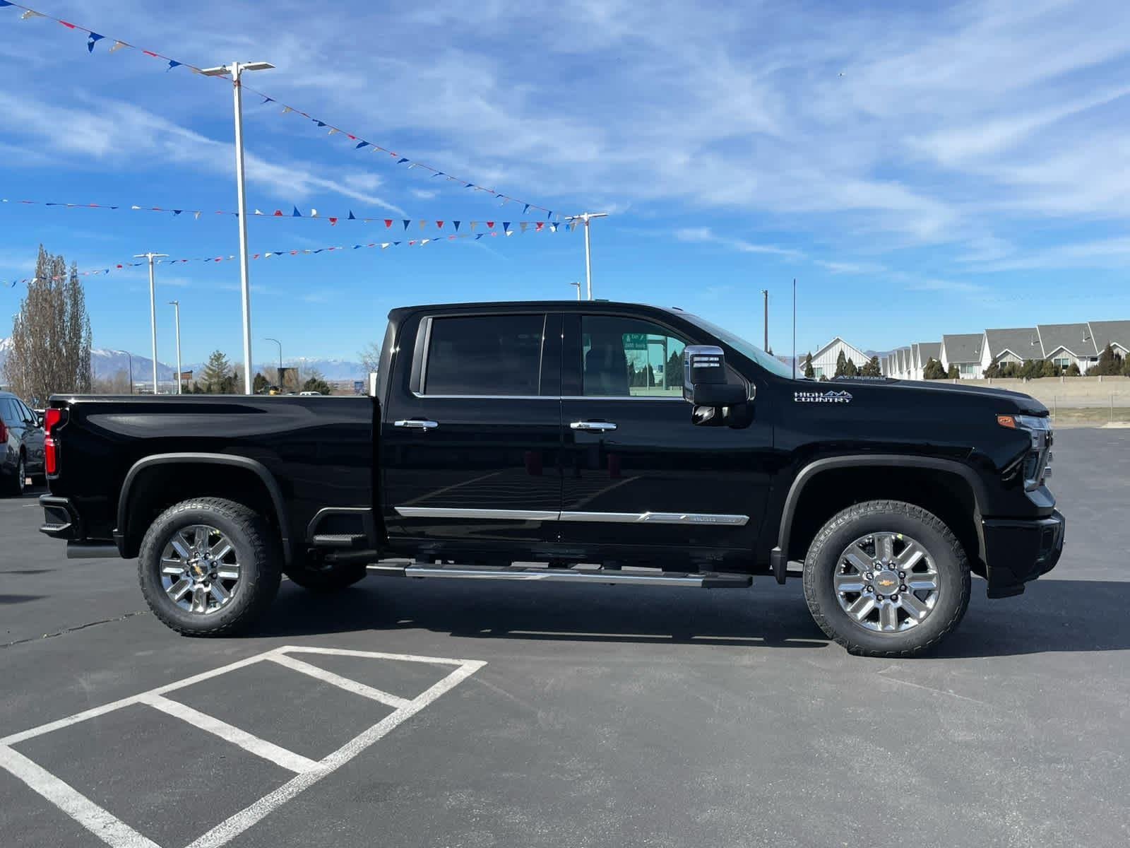 New 2026 Black Chevrolet High Country image 7