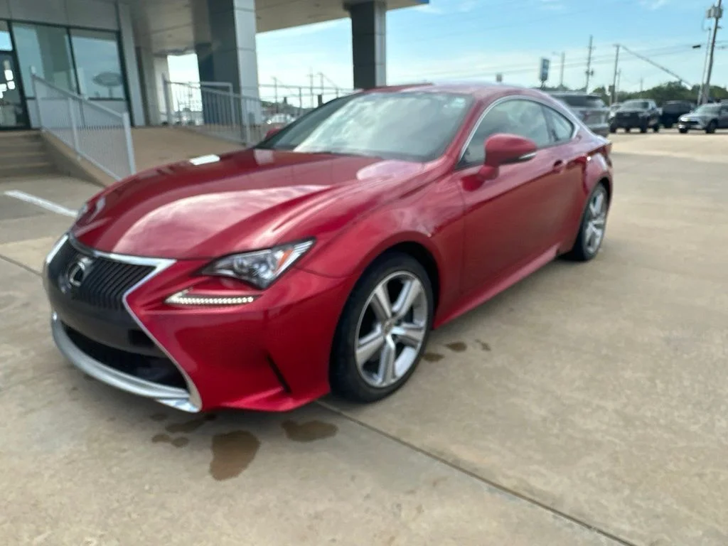Used 2016 Red Lexus 200t image 25