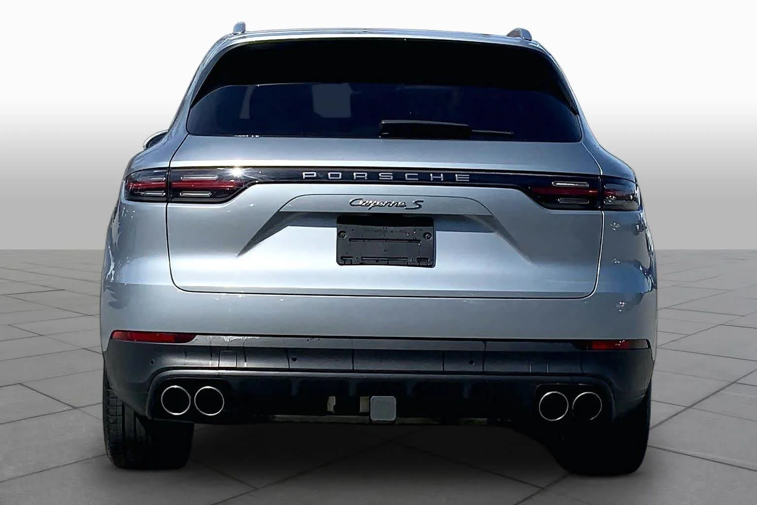 Used 2020 Dolomite Silver Metallic Porsche S image 9