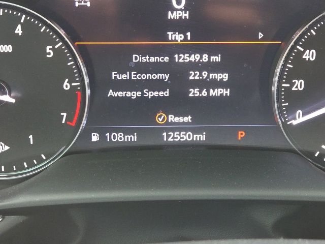Used 2023 Black Buick Essence image 11