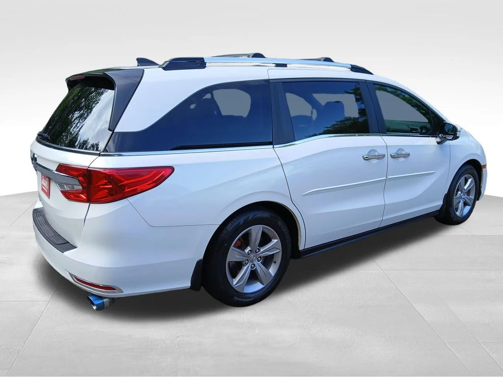 Used 2020  Honda EX image 11