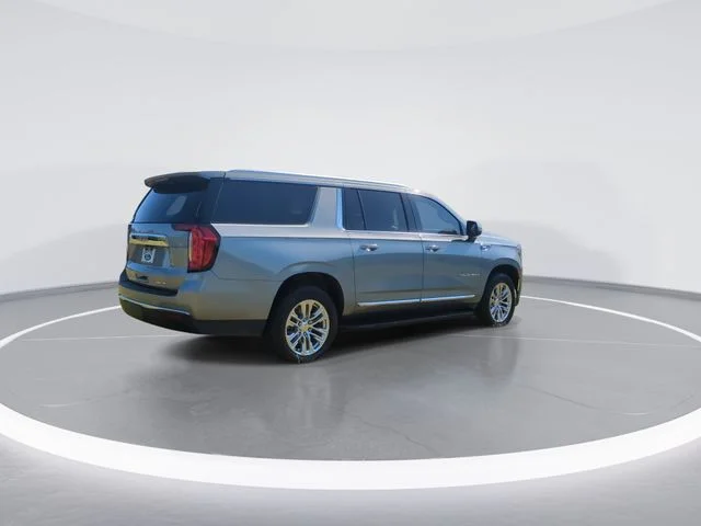 Used 2023 Silver GMC SLT image 8