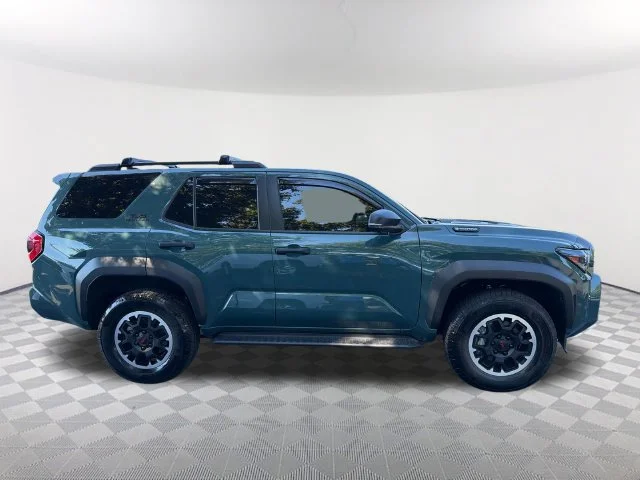 Used 2026 Everest Toyota Hybrid TRD Off Road image 4