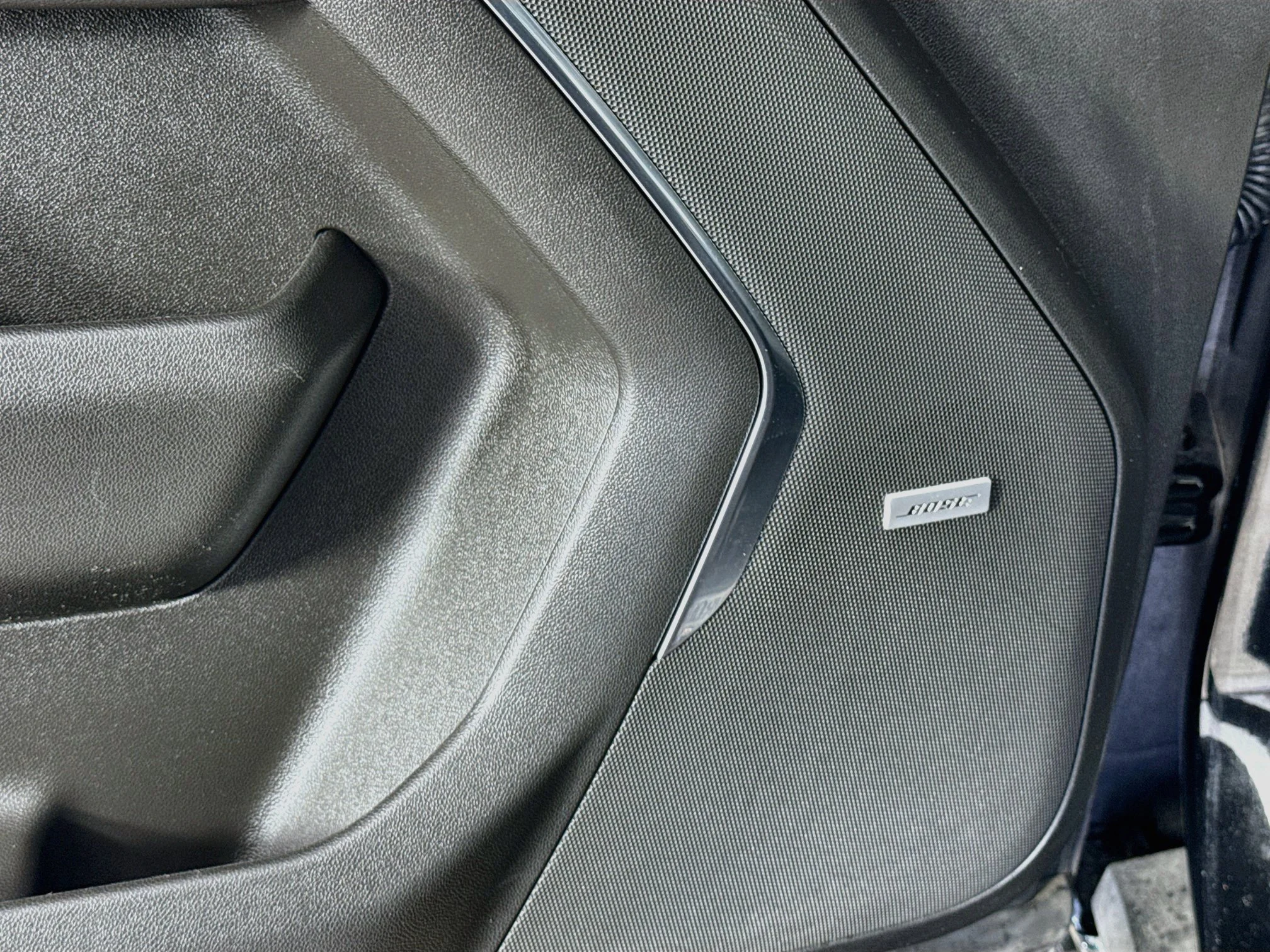 Used 2022 BLACK Chevrolet LT image 21