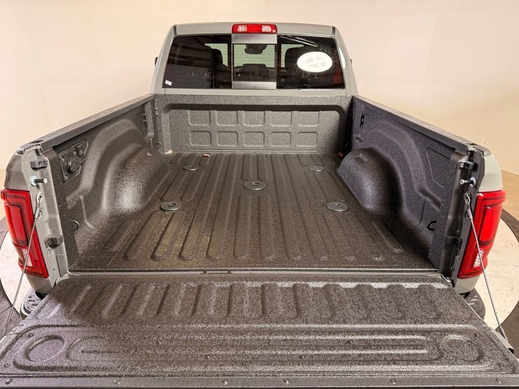 New 2026 Ceramic Gray Clearcoat RAM Tradesman image 14