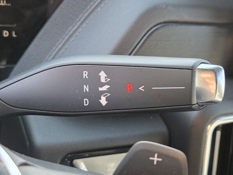 Used 2025 Black GMC Denali image 30