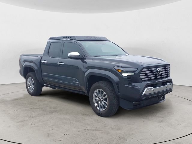 Certified Used 2024  Toyota Limited image 7