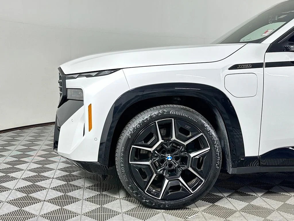 Certified Used 2023 White Metallic BMW  image 9