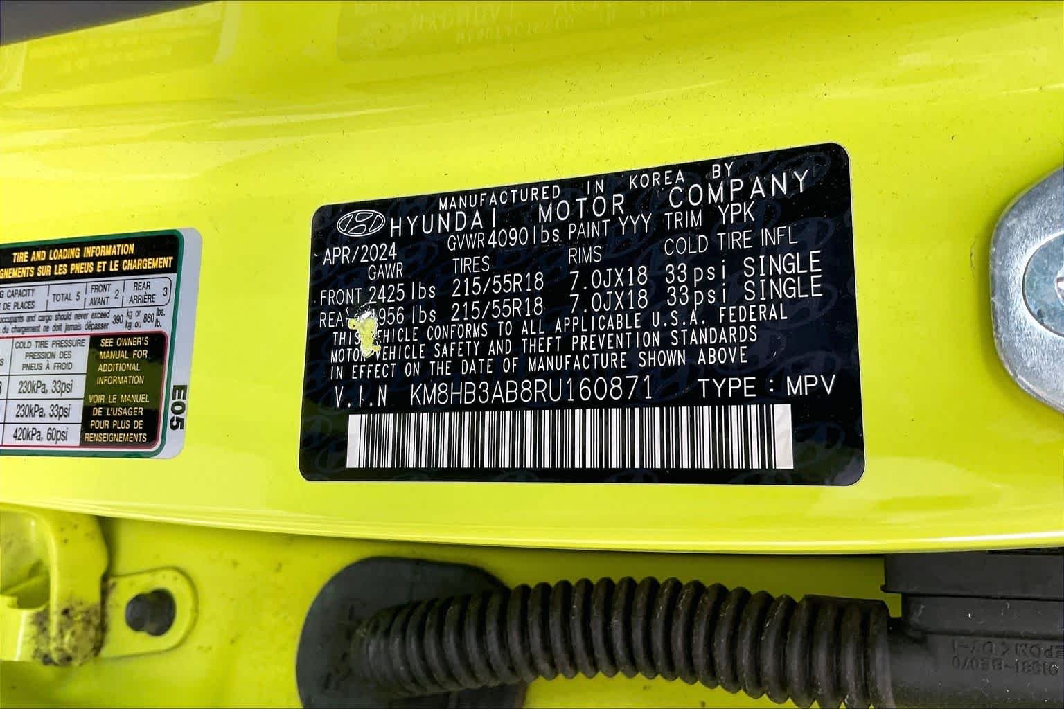 Used 2024 Neoteric Yellow Hyundai SEL image 33