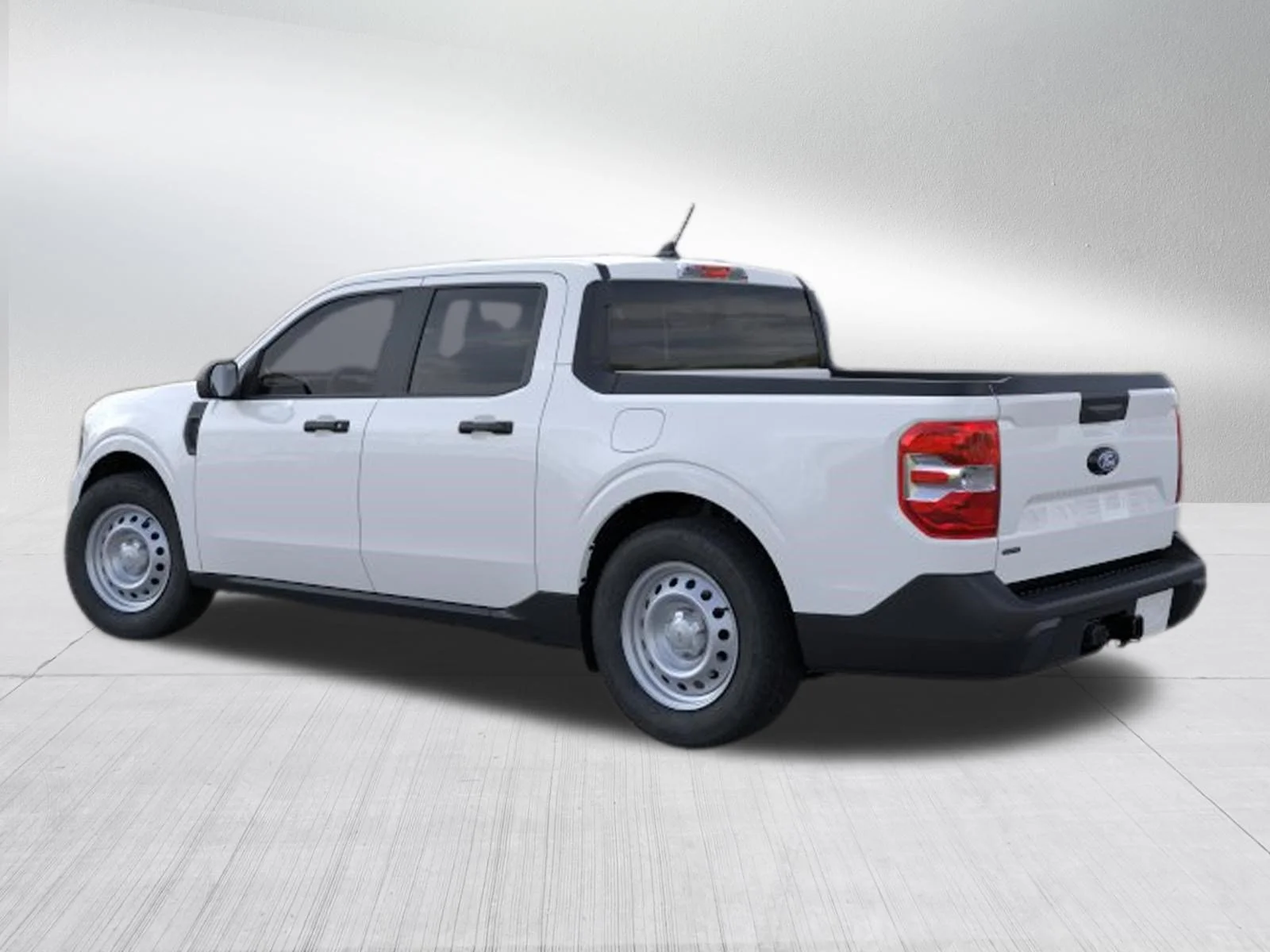 New 2026 Oxford White Ford XL image 4