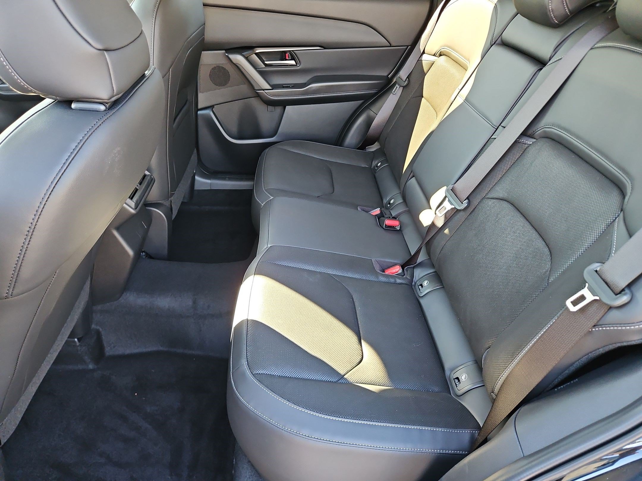 New 2026 Jet Black Mica Mazda 2.5 S Preferred AWD image 6