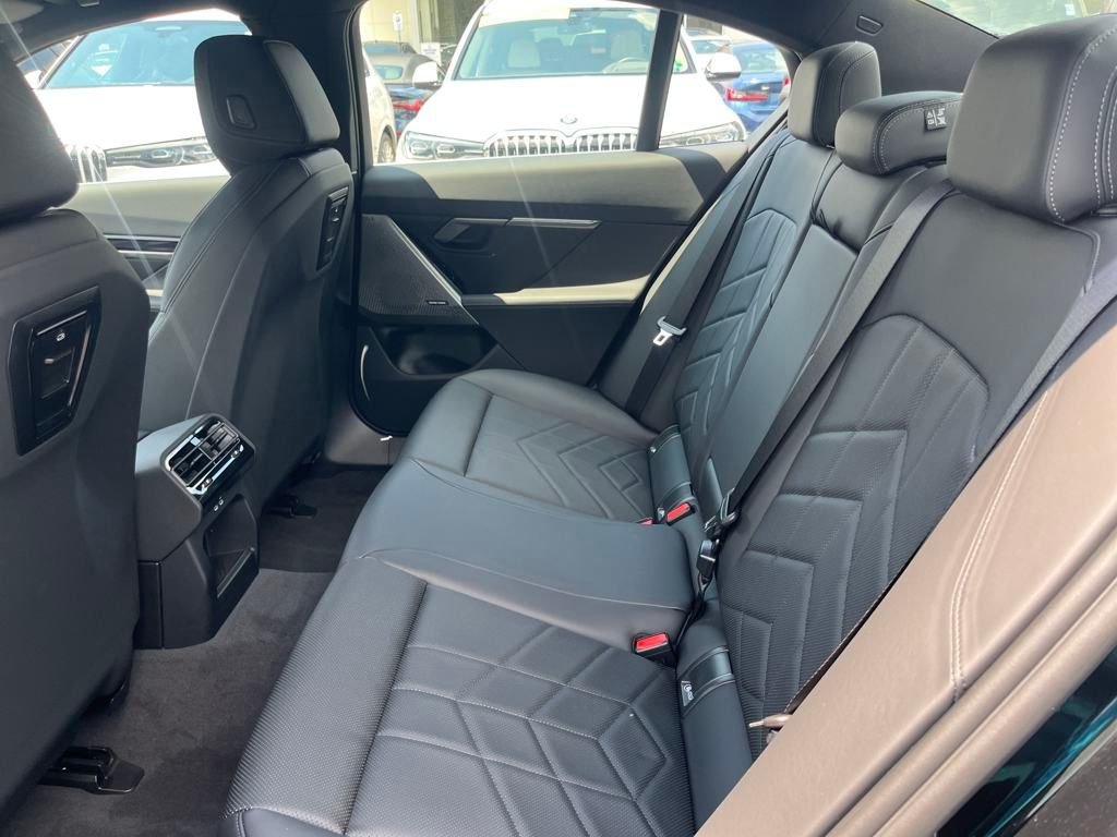 2026 BMW i5 40 - Photo 29