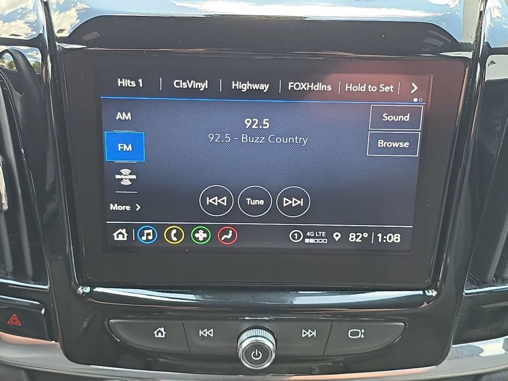 2023 Chevrolet Traverse 1LT - Photo 13