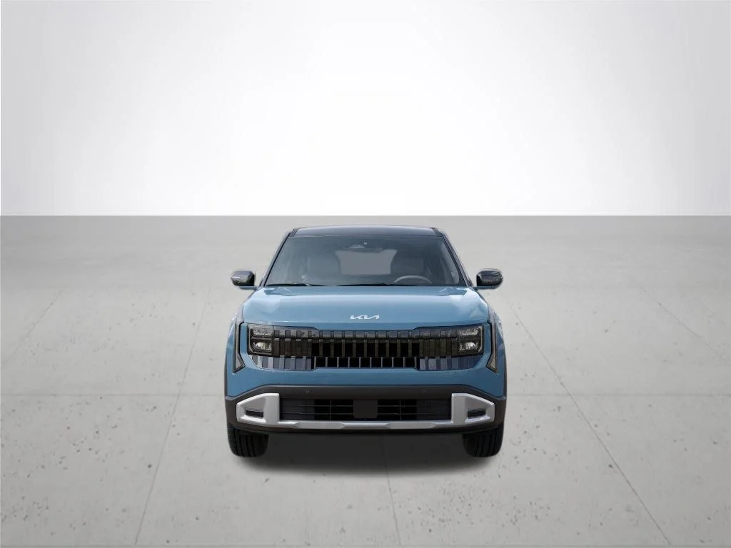 New 2027 Frost Blue / Black Roof Kia S image 2