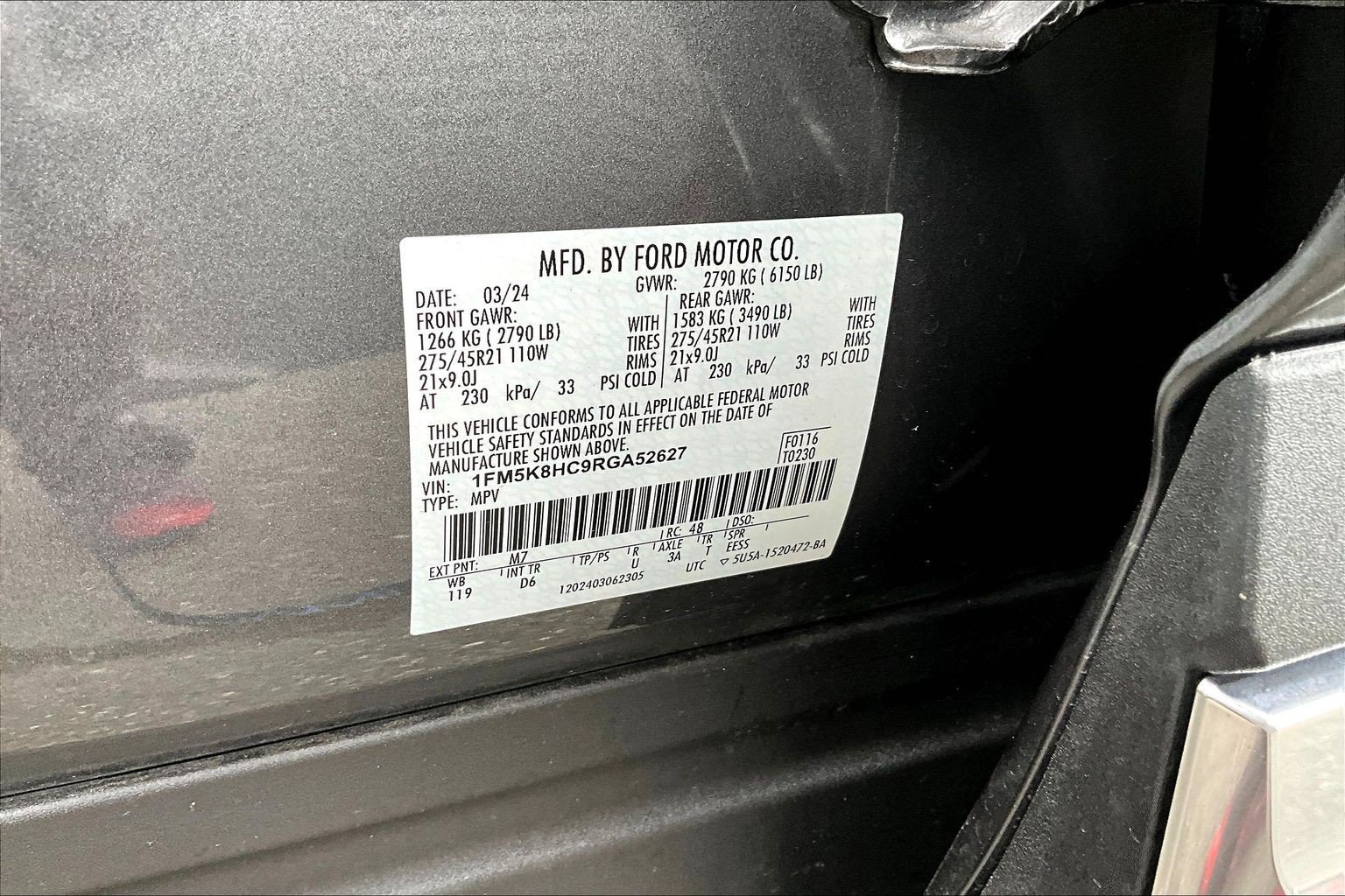 Used 2024 Gray Ford Platinum image 17