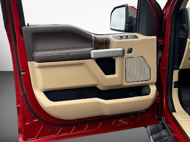 Used 2020 Rapid Red Metallic Tinted Clearcoat Ford Lariat image 63