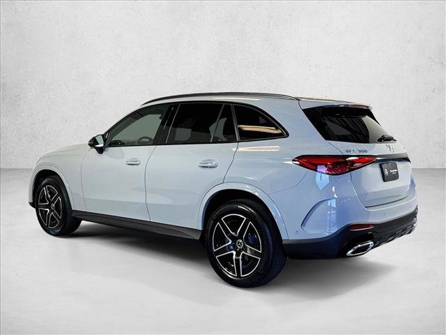 New 2026 MANUFAKTUR Alpine Grey Mercedes-Benz GLC 300 image 36