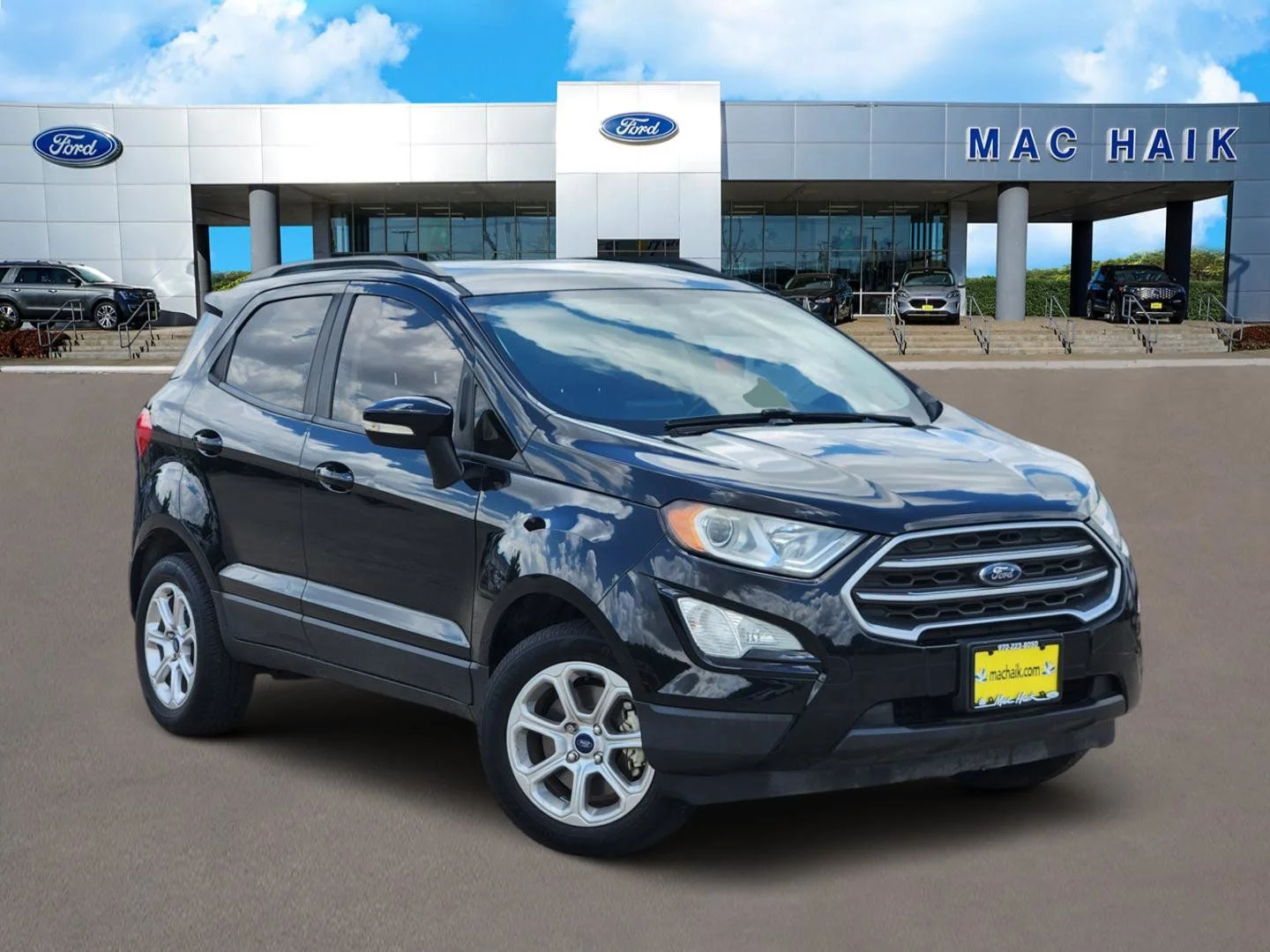 Used 2020 Black Ford SE image 1