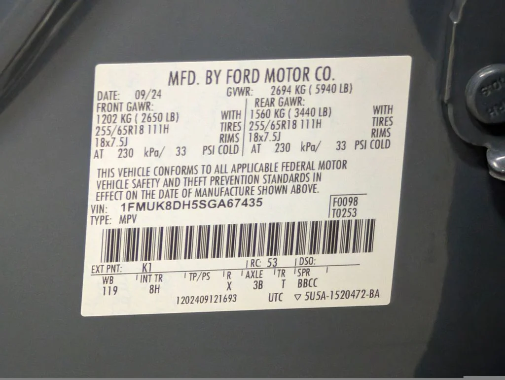 Certified Used 2025 Vapor Blue Metallic Ford Active image 26